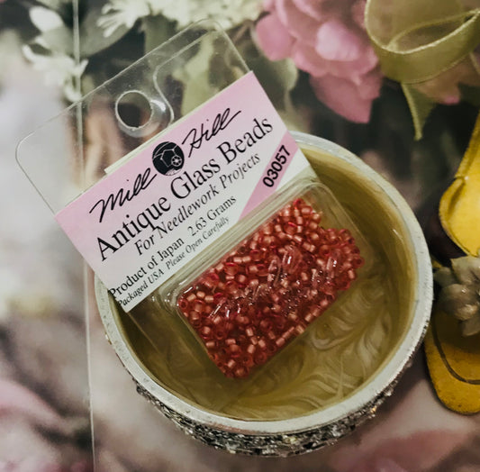 Mill Hill Cherry Sorbet Antique Glass Beads 2.63Grams