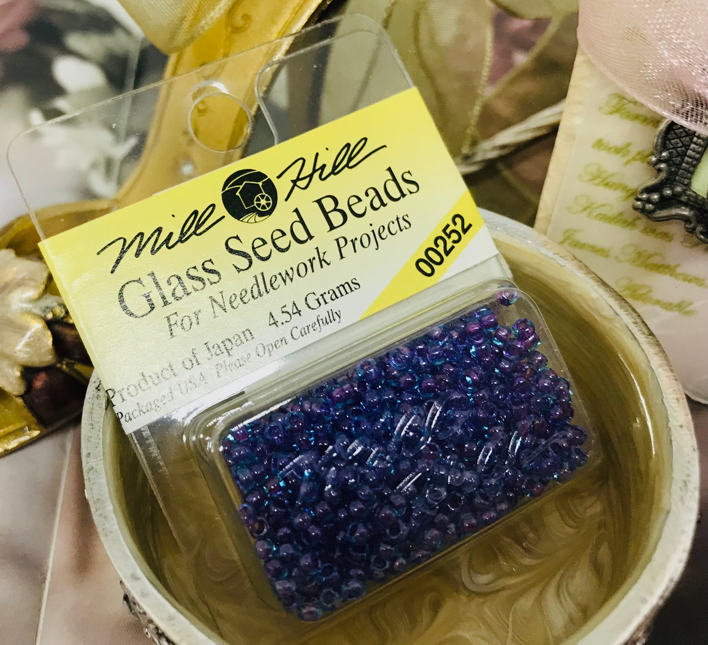 Mill Hill Iris Glass Seed Beads 4.54Grams