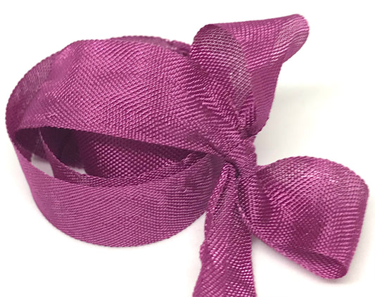 Schiff American Beauty Seam Binding 12mm